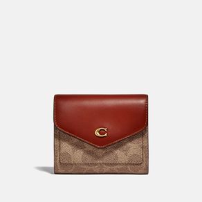 

Cartera Pequeña Coach Crossgrain Wyn