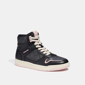 

High Top Sneaker