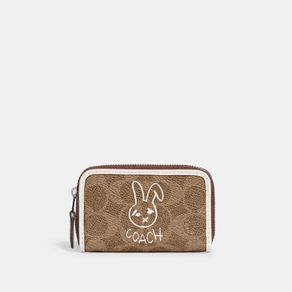 

Tajetero Coach LNY Bunny Graphic Coated Canvas