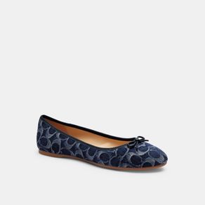 

Abigail Flat