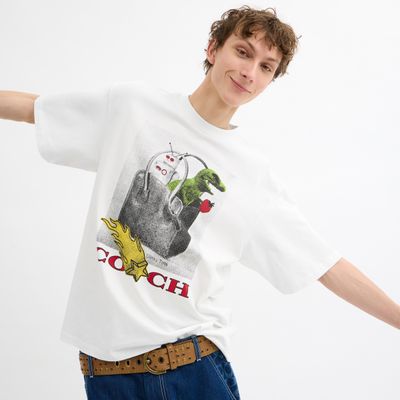 playera-en-collage-grafico-CZ073-WHT