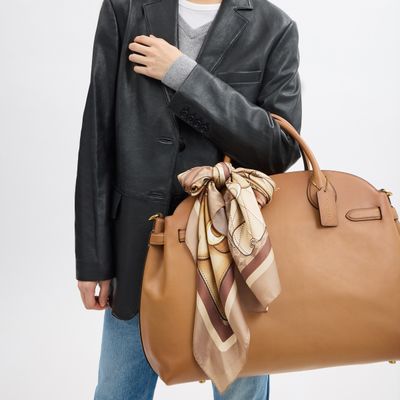 mascada-coach-de-seda-con-print-tabby-CAS76-TN2