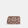 Cartera-Pequena-Coach-en-Crystal-Signature-CX244-B4MS
